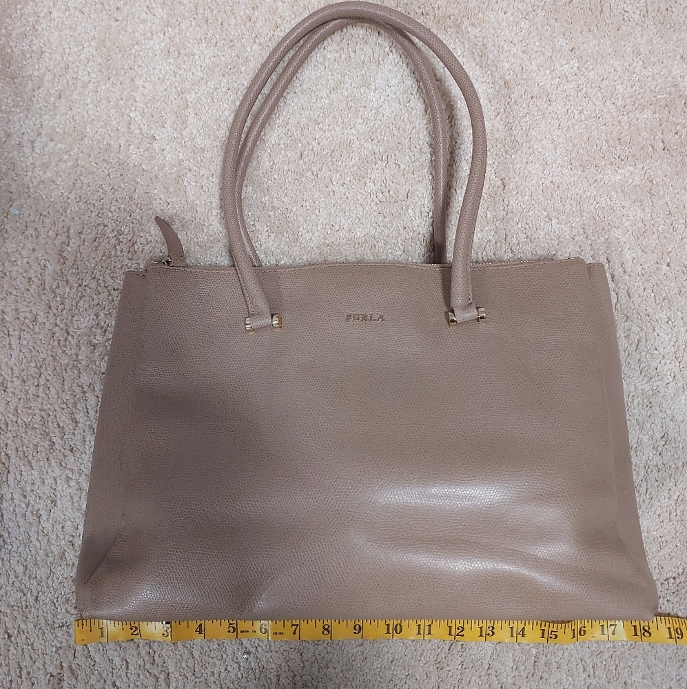 Authentic Furla - Picture 2 of 3